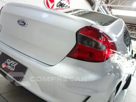 KA + - 1.0 TI-VCT SE PLUS SEDAN MANUAL