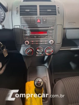 POLO 1.6 MI 8V E