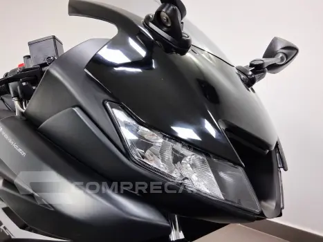 YAMAHA YZF R15