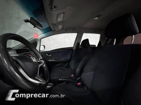 FIT 1.4 LX 16V FLEX 4P AUTOMÁTICO