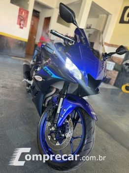 YZF R-3