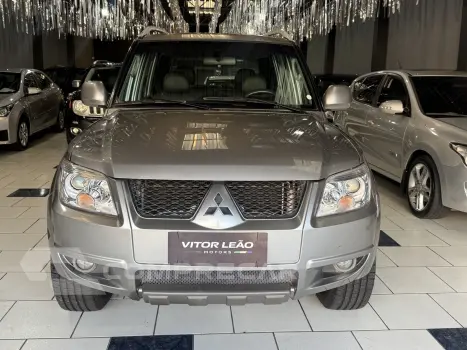 PAJERO TR4 2.0 4X2 16V 140CV FLEX 4P AUTOMÁTICO