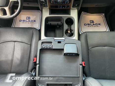 CLASSIC LARAMIE 5.7 CD V8 4X4 Aut.