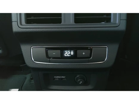 Q5 2.0 45 TFSI GASOLINA S LINE BLACK QUATTRO S TRONIC