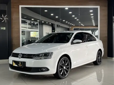 JETTA 2.0 COMFORTLINE 120CV FLEX 4P TIPTRONIC