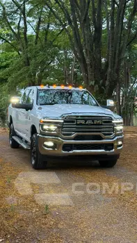 2500 6.7 I6 Turbo Laramie CD 4X4