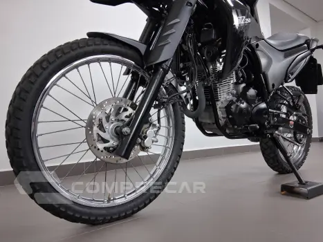 YAMAHA XTZ 250 LANDER