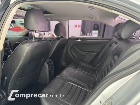 JETTA 2.0 TSI Highline