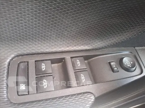 TRACKER 1.0 TURBO FLEX AUTOMÁTICO