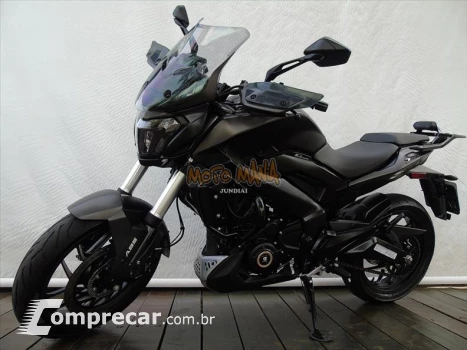 DOMINAR 400