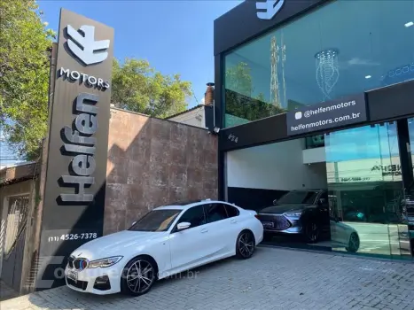 BMW 320I 2.0 16V Turbo M Sport 4 portas