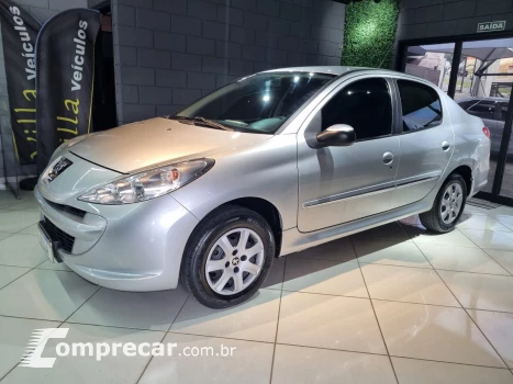PEUGEOT 207 1.4 Sedan Active 8V 4 portas