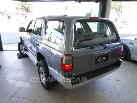 HILUX SW4 2.7 4X4 16V GASOLINA 4P MANUAL