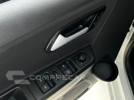 Fox 1.6 Mi I MOTION Total Flex 8V 5p