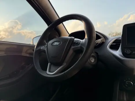 Ka 1.5 Sedan SE Plus 12V Flex 4p Aut.