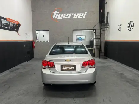Cruze 1.8 Lt 16V Flex 4P Automático