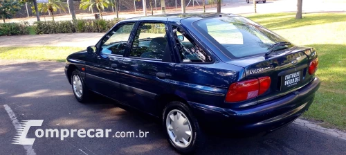 Escort 1.6