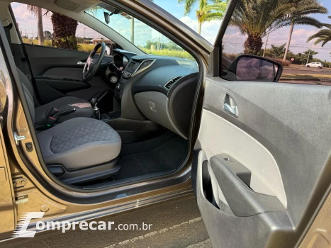 HB20S 1.6 Comfort Plus 16V