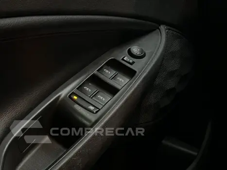 ONIX - 1.0 TURBO RS AUTOMÁTICO