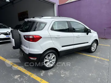 ECOSPORT 2.0 Titanium 16V