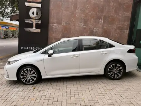 COROLLA 1.8 VVT-I Hybrid Altis Premium