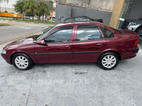 Vectra CD 2.2 16V / 2.0 16V Mec./Aut.