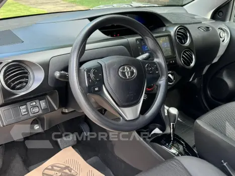 ETIOS 1.5 X Plus Sedan 16V