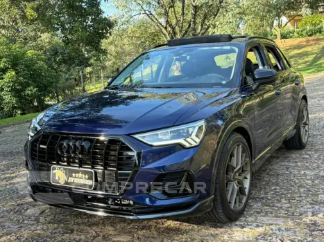 Q3 2.0 40 TFSI GASOLINA PERFORMANCE BLACK QUATTRO TIPTRONIC