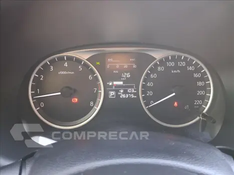 KICKS PLAY 1.6 16V FLEXSTART SENSE XTRONIC