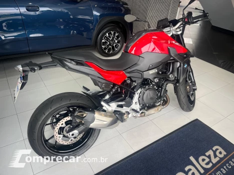 F 900 R Sport Plus