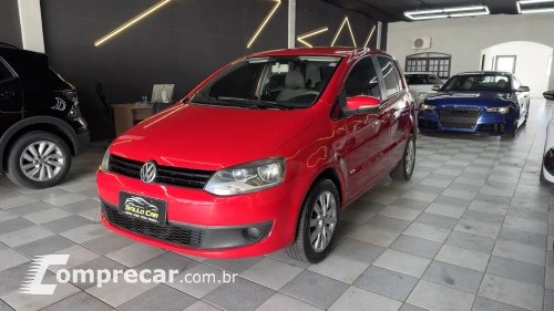 Volkswagen FOX 1.6 MI 8V 4 portas