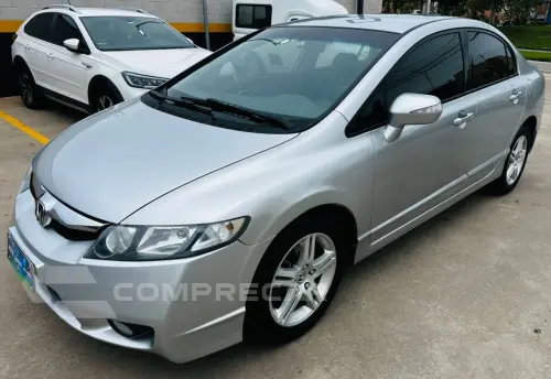 Civic 1.8 16V 4P EXS AUTOMÁTICO