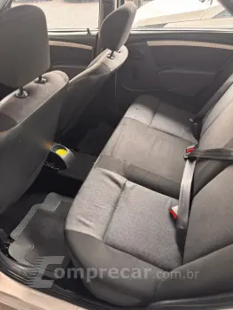 LOGAN Expression Hi-Flex 1.6 8V 4p