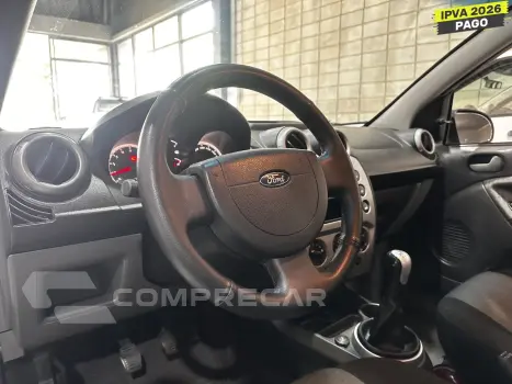 FIESTA 1.6 ROCAM SE SEDAN 8V FLEX 4P MANUAL