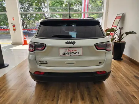 COMPASS 2.0 16V DIESEL LIMITED 4X4 AUTOMÁTICO