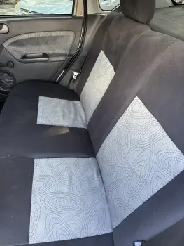 FIESTA 1.6 MPI Class Sedan 8V