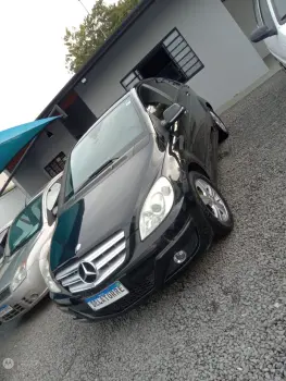 B 180 1.7 4P AUTOMÁTICO