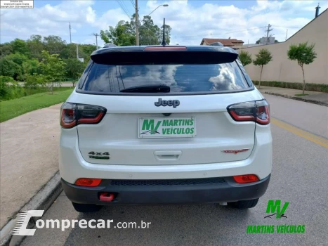 COMPASS 2.0 16V DIESEL TRAILHAWK 4X4 AUTOMÁTICO