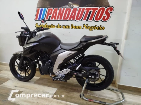 Fazer FZ25