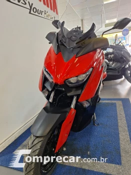 Yamaha XMAX 250