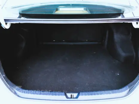 YARIS 1.5 16V Sedan XL