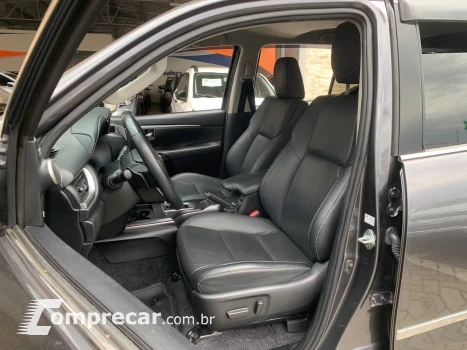 Hilux SW4 SRX 4x4 2.8 TDI 16V Dies. Aut.