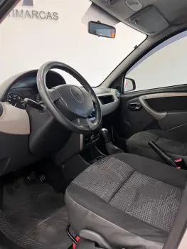 SANDERO Authentique Hi-Flex 1.0