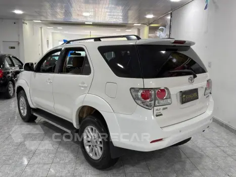 HILUX SW4 4X2SR