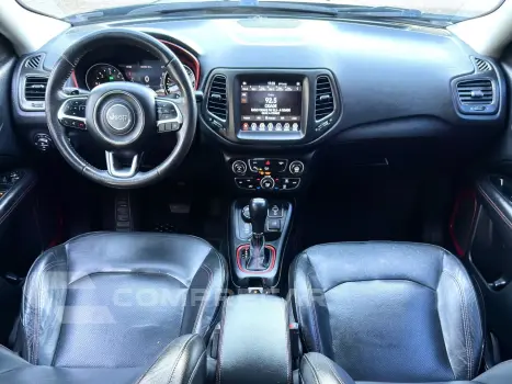 COMPASS 2.0 16V DIESEL TRAILHAWK 4X4 AUTOMÁTICO