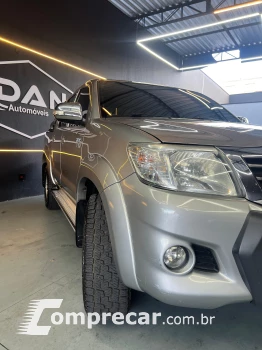 HILUX 2.7 SRV 4X2 CD 16V