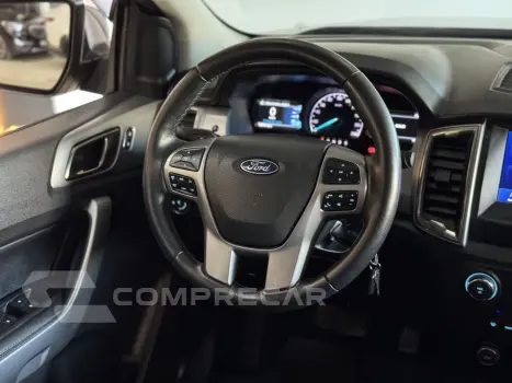 Ranger 3.2 20V XLT 4X4 CABINE DUPLA TURBO DIESEL AUTOMÁTICO
