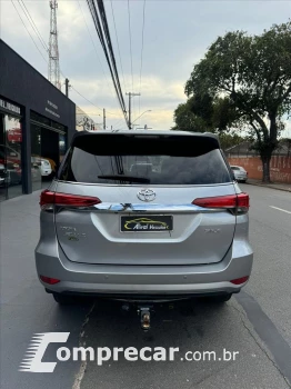 HILUX SW4 2.8 SRX 4X4 7 Lugares 16V Turbo Intercooler