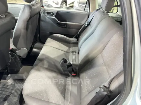 Meriva 1.8 Mpfi Expression 8V Flex 4P Automatizado