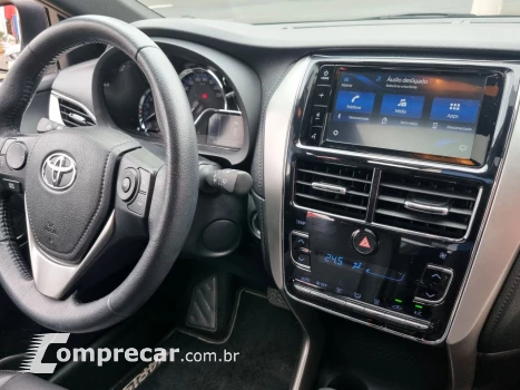 Toyota Yaris Hatch 1.5 16V 4P FLEX XLS CONNECT MULTIDRIVE AUTOMÁTIC 4 portas